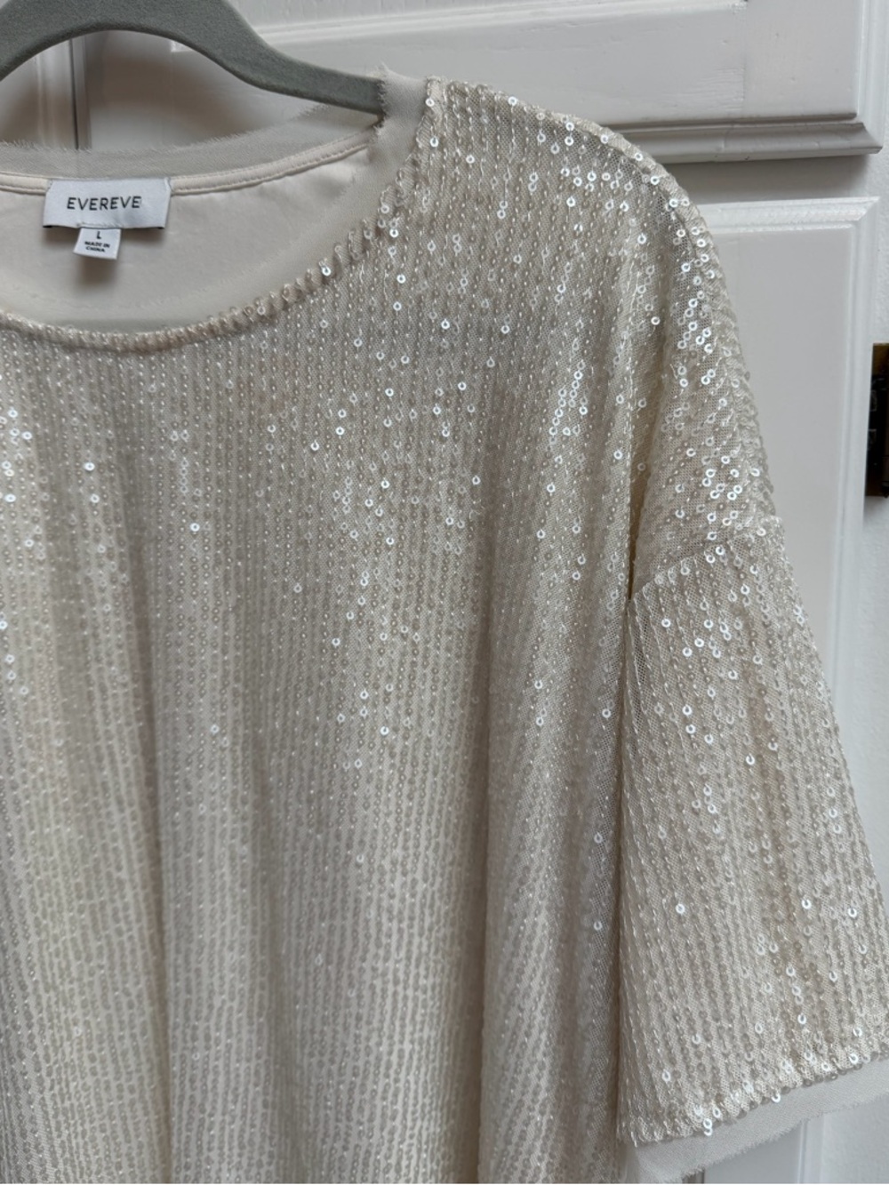 Evereve Cora Sequin Tee in Ivory Cream Size Large - Picture 5 of 9